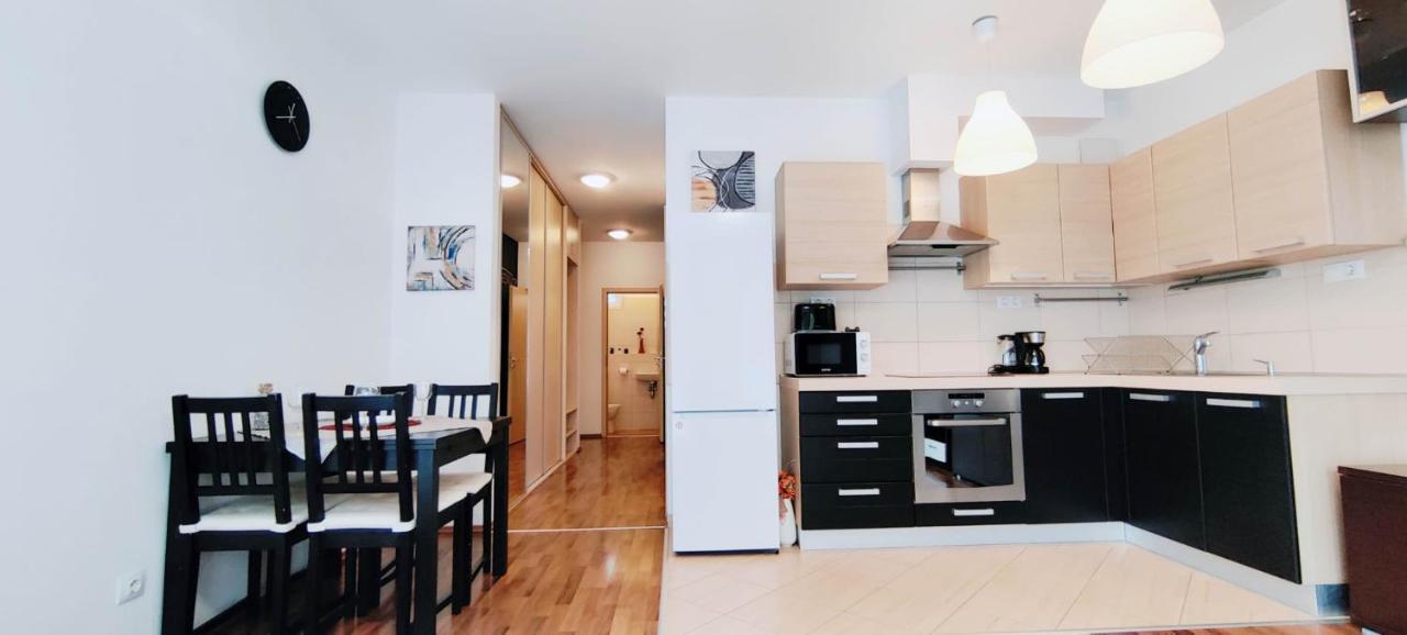 Budapest Center Shopping Apartment II Bagian luar foto